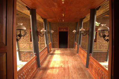 Interior Ruang Tradisional