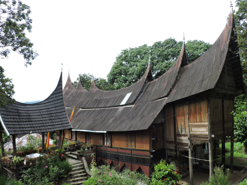 Desain Rumah Adat Minangkabau
