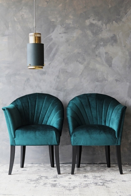 minimalist chair model Velvet chair