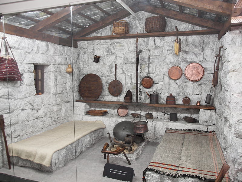 2 sejarah desain interior yunani kuno